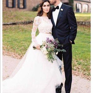 Brand new NEVER BEEN WORN 2 piece wedding dress